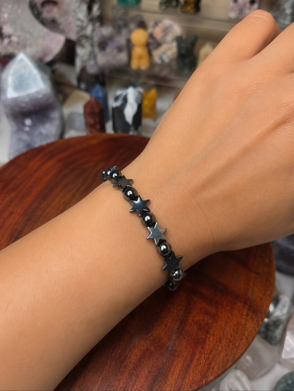 Hematite Bracelet With Stars ( Sz 8) Proection